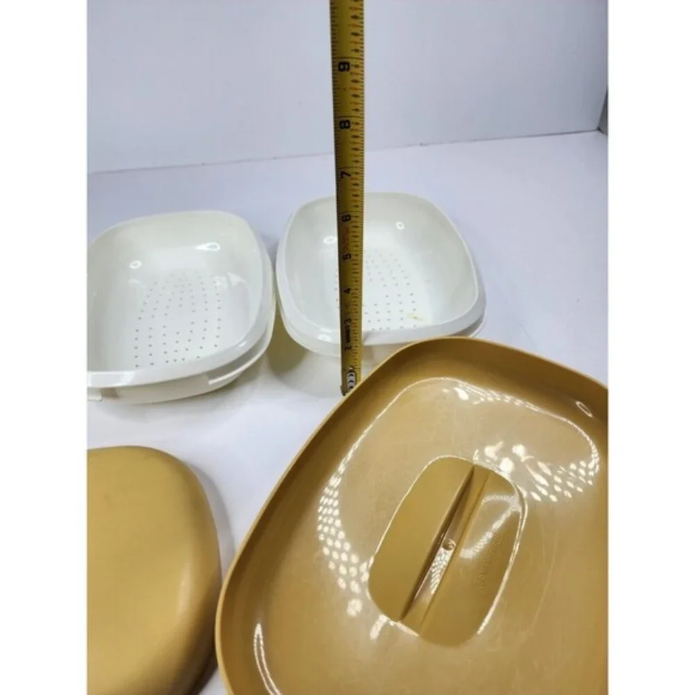 Vintage‎ Tupperware Microwave Steamer Oval 4 Piece Set Harvest Gold Strainer Lid